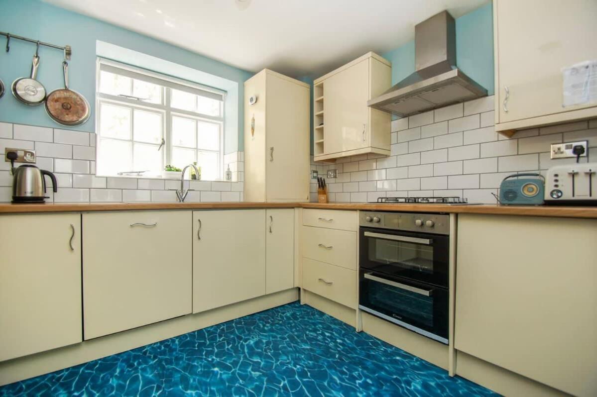 Mermaid Townhouse- By Brighton Holiday Lets Экстерьер фото